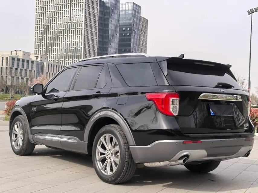 Ford 2020 Explorer 2.3T EcoBoost 285 Four-wheel Drive Fashion Edition 7-seat Automatic Gear 8