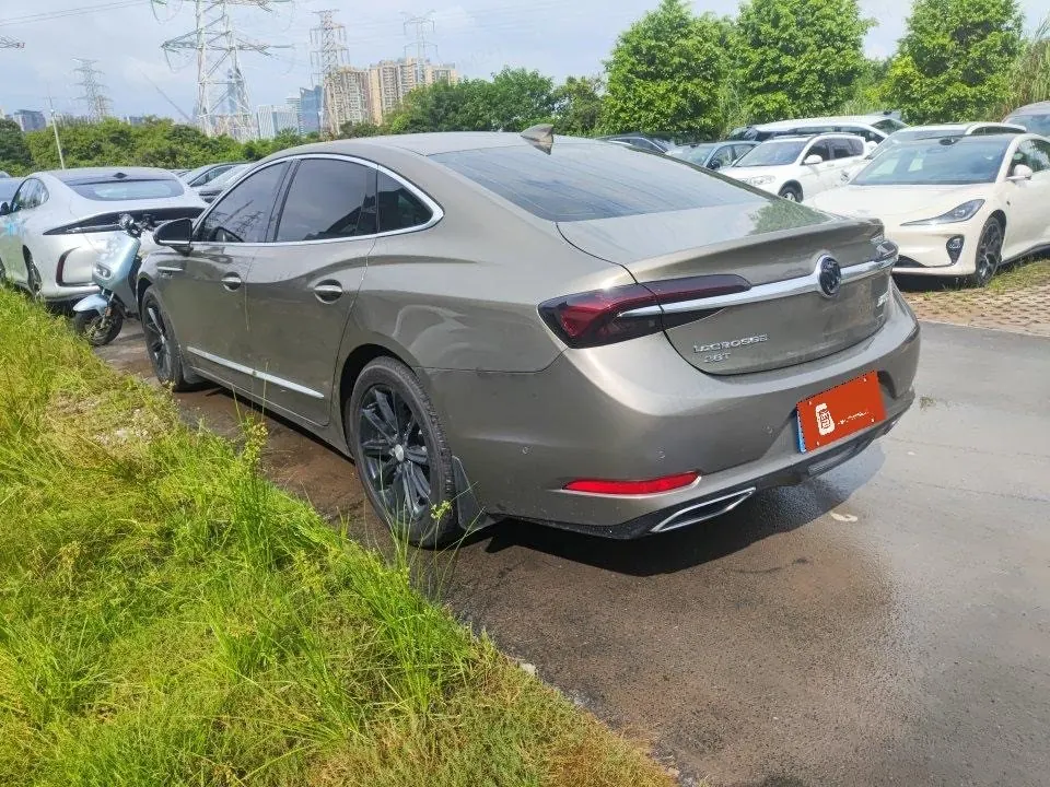 Buick 2020 LaCrosse 2.0T 652T Honorable Automatic 7