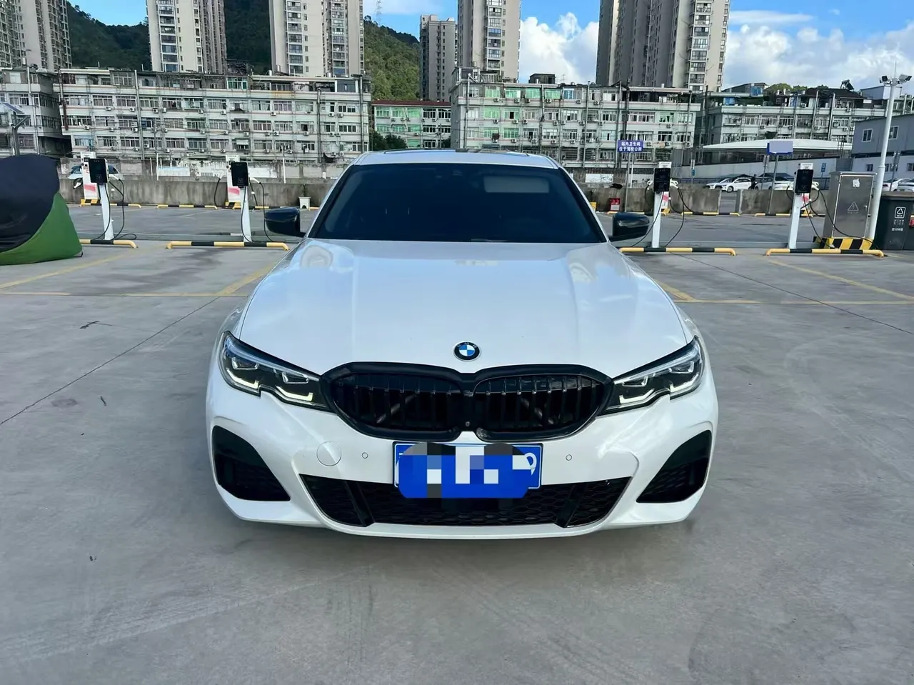 BMW 3 Series 2020 325Li 2.0T M Sports Obsidian Night Edition Automatic Gear 2