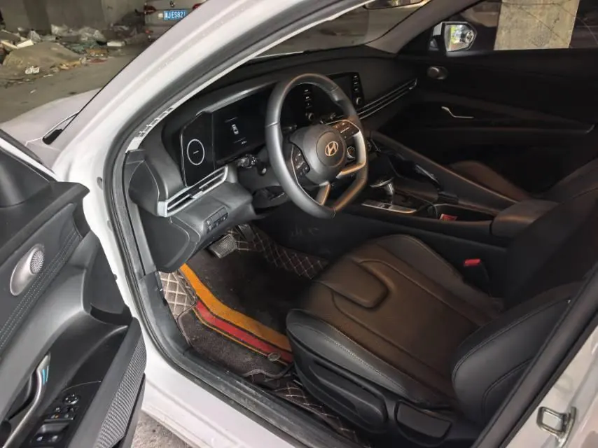 Hyundai 2023 Elantra-sedan 1.5 stepless GLX elite automatic gear 3