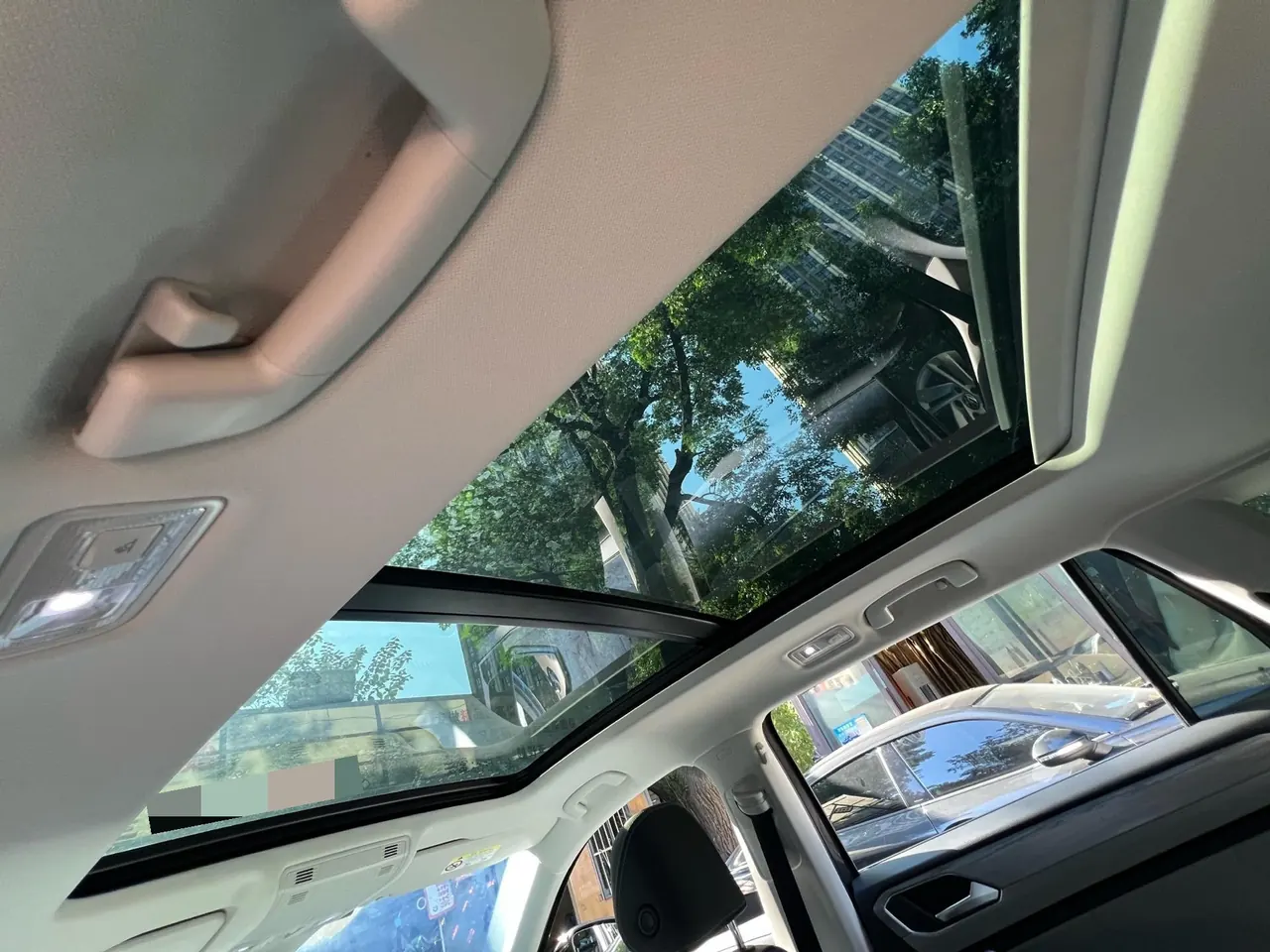 Volkswagen 2023 Tanyue 2.0TSI 380TSI four-wheel drive R-Line high-energy version of automatic gear 15