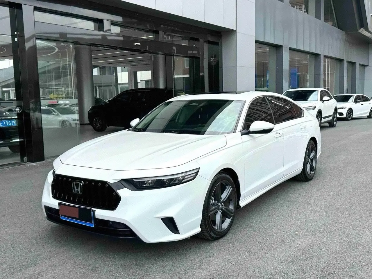 打开图片灯箱:Honda 2023 INSPIRE (Yingshi Pai) 1.5T Stepless 260TURBO Refined Edition Automatic Gear
