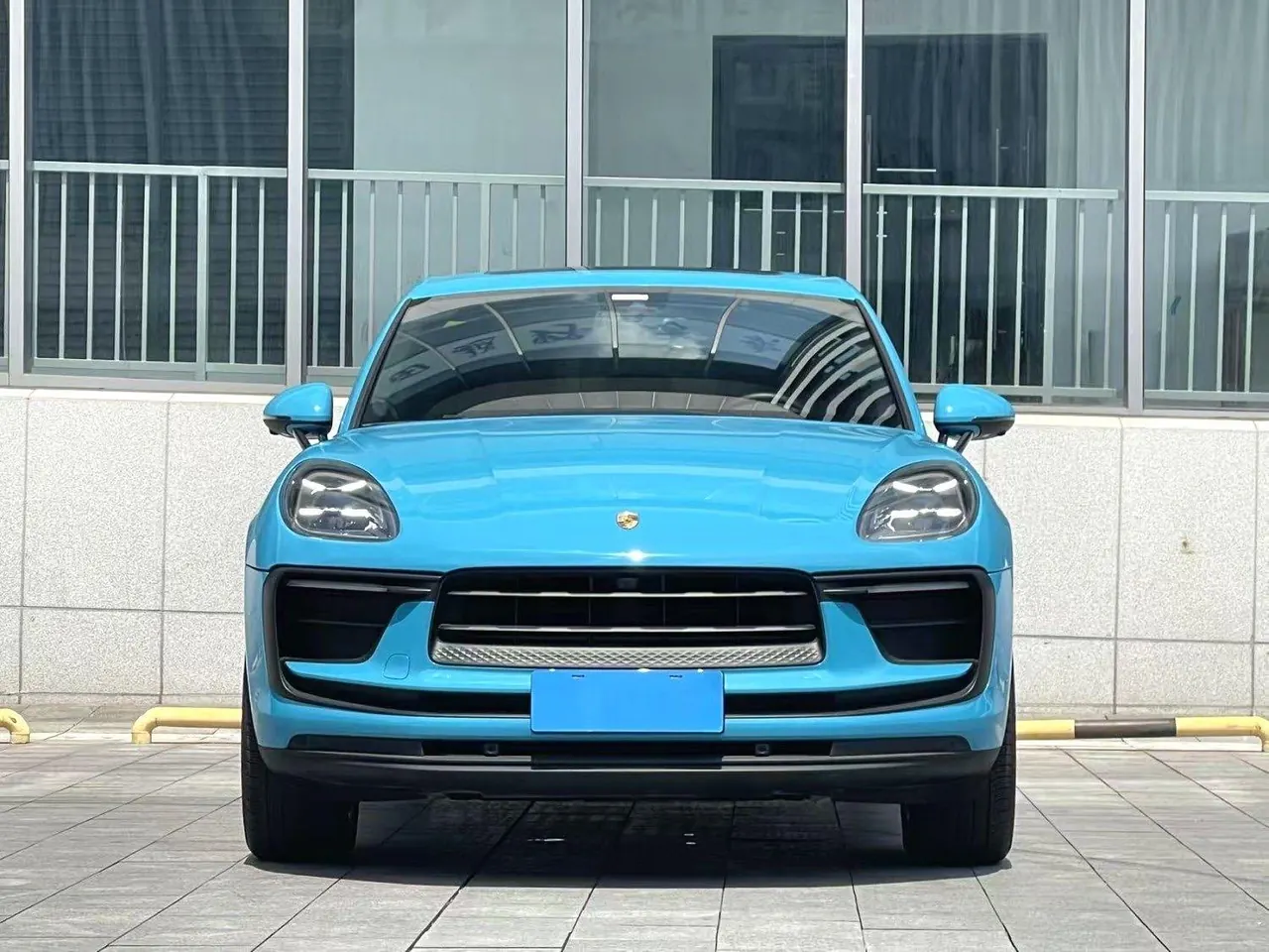 Porsche Macan (Imported) 2022 Macan 2.0T Automatic Gear 2