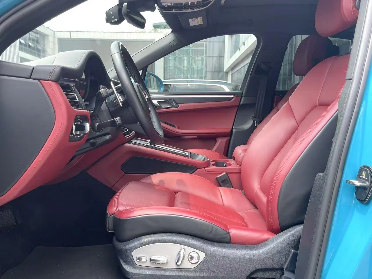 Porsche Macan (Imported) 2022 Macan 2.0T Automatic Gear 5