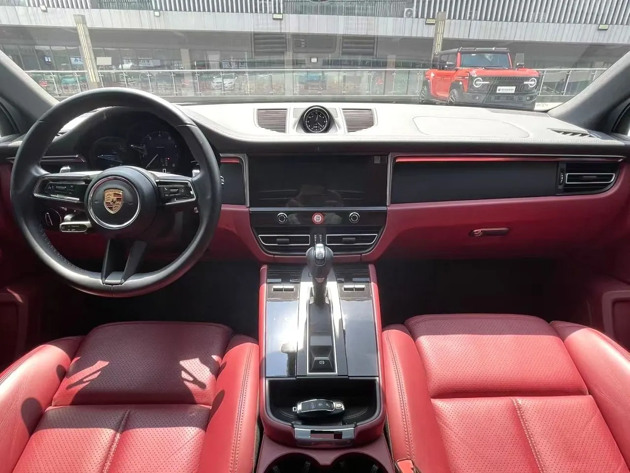 Porsche Macan (Imported) 2022 Macan 2.0T Automatic Gear 6