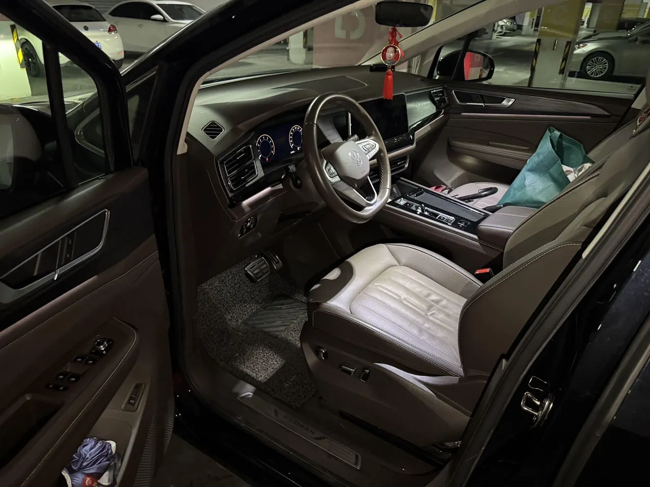 Volkswagen 2023 Wei (Viloran) 2.0TSI 380TSI Zunchi Edition Automatic Gear 2
