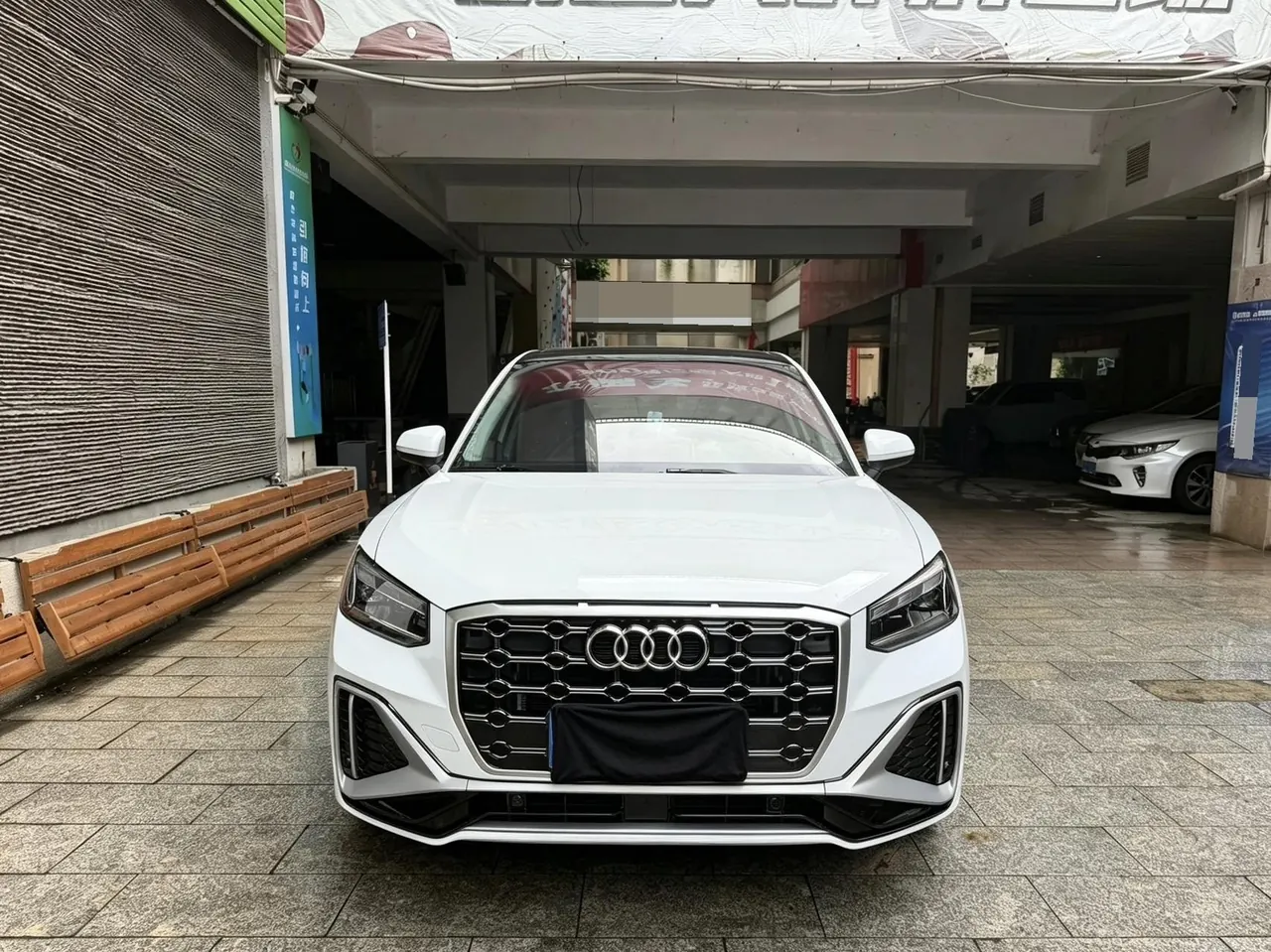 Audi 2022 Q2L 1.4TFSI 35TFSI Fashion Dynamic Automatic 2