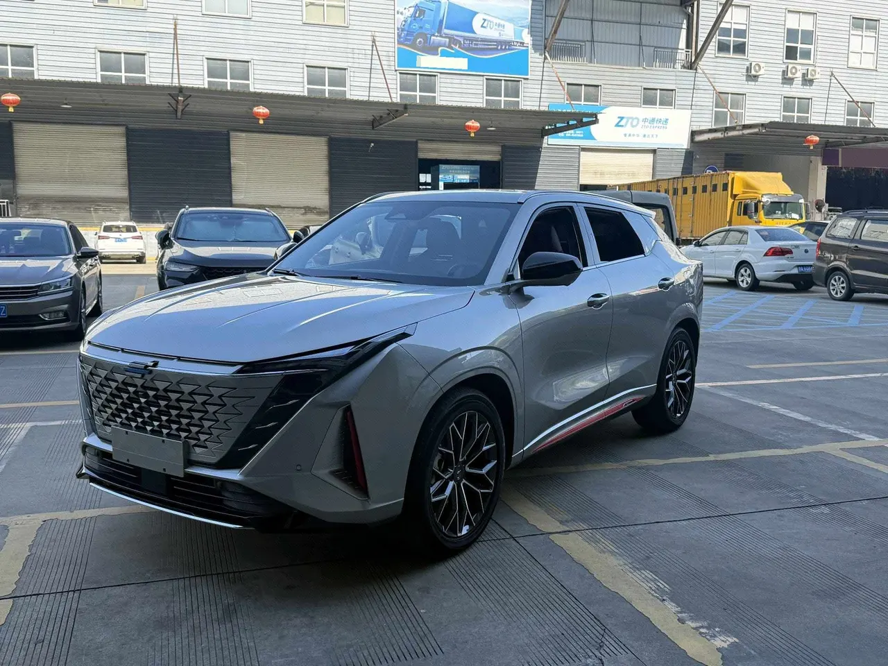 Oshan 2023 Z6 2.0T Blue Whale Smart Automatic Gear - View 1