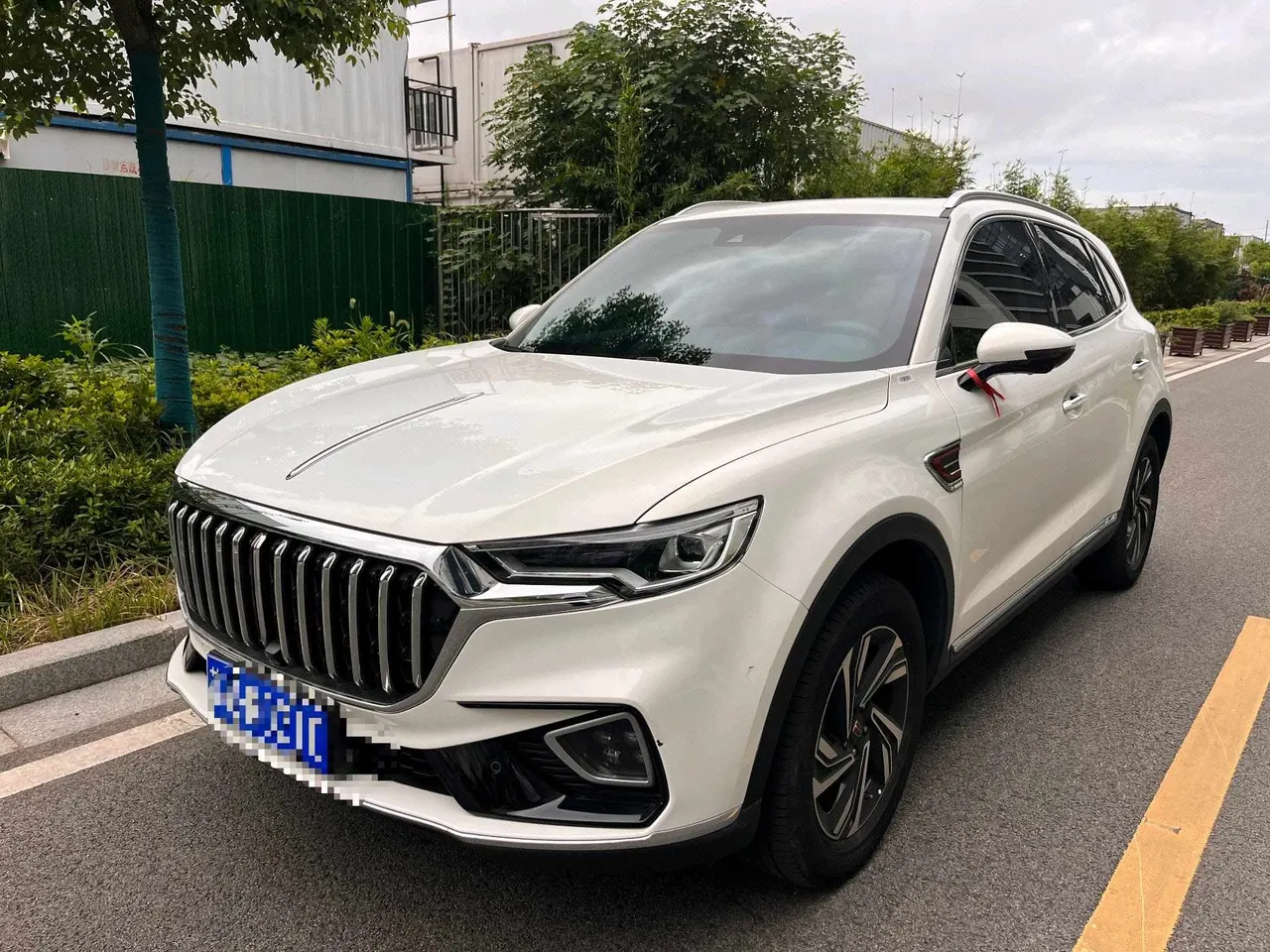 Open image lightbox: HongQi 2022 HS5 2.0T Zhilian Flag Edition (Revised) Automatic Gear