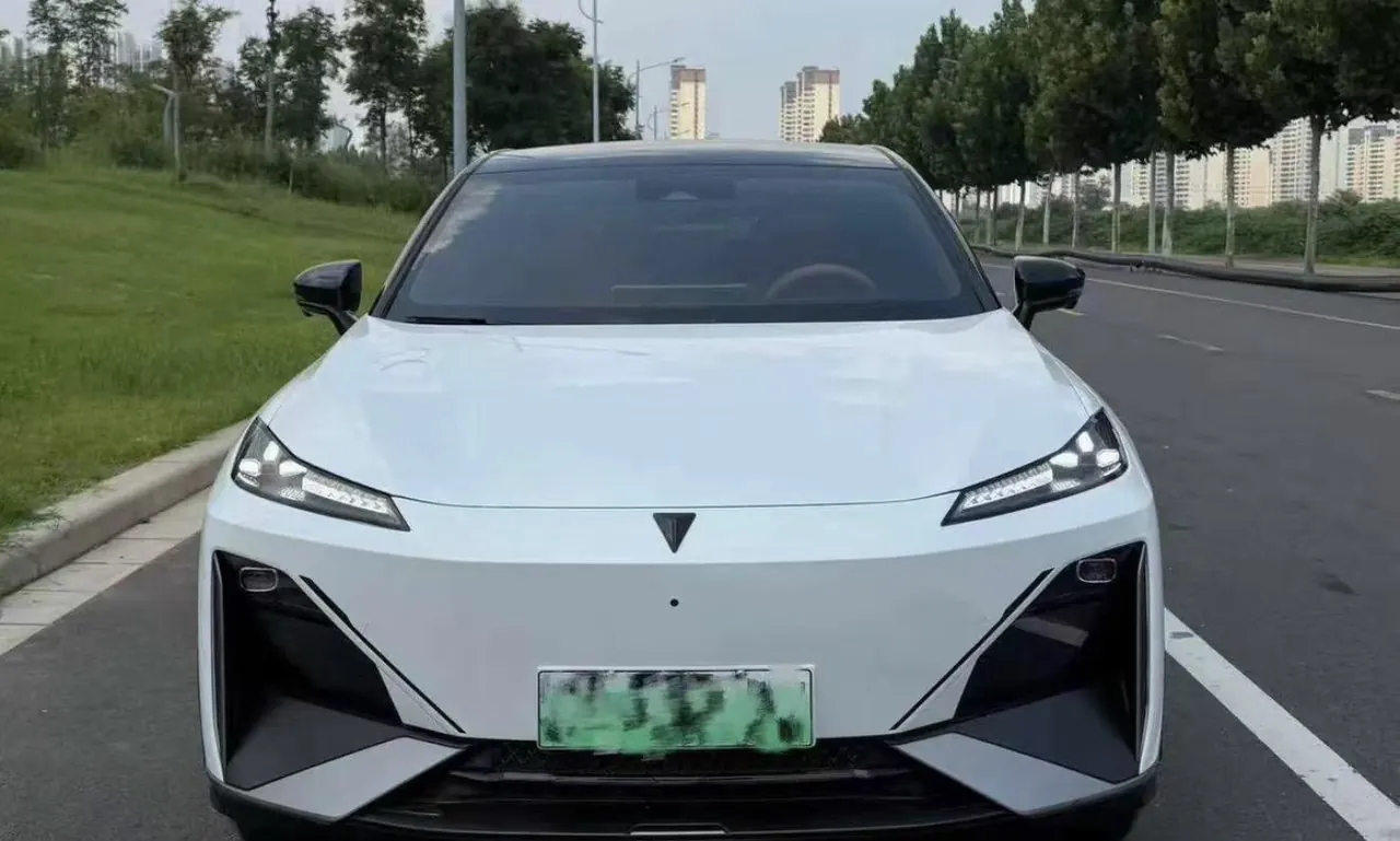 ChangAn Deepal 2023 S 7 200 Max Range-extended Automatic Gear 2