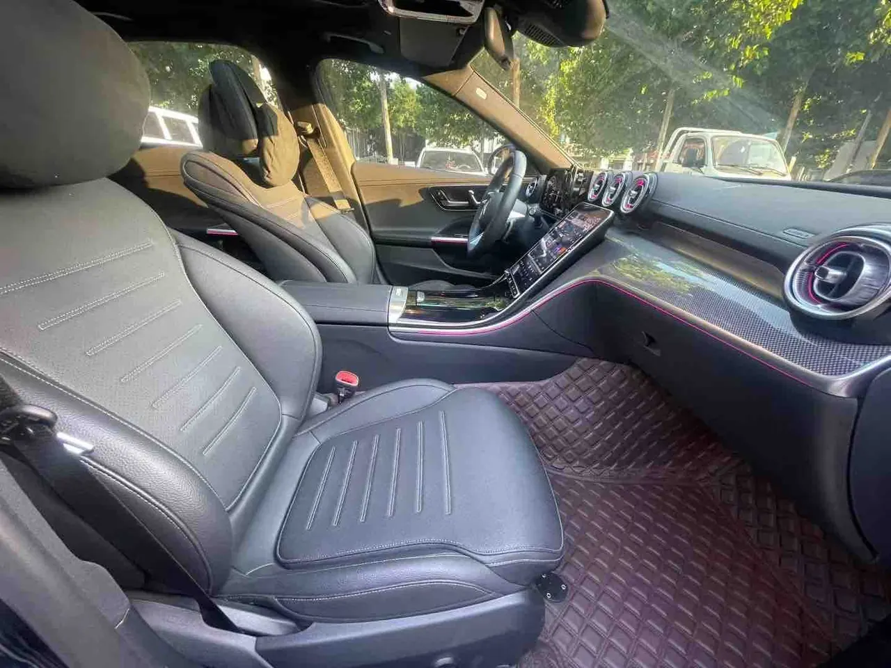 Mercedes Benz Class C 2024 C 260 L 48V 1.5T Sports Edition (Modified 3) Automatic Gear 9