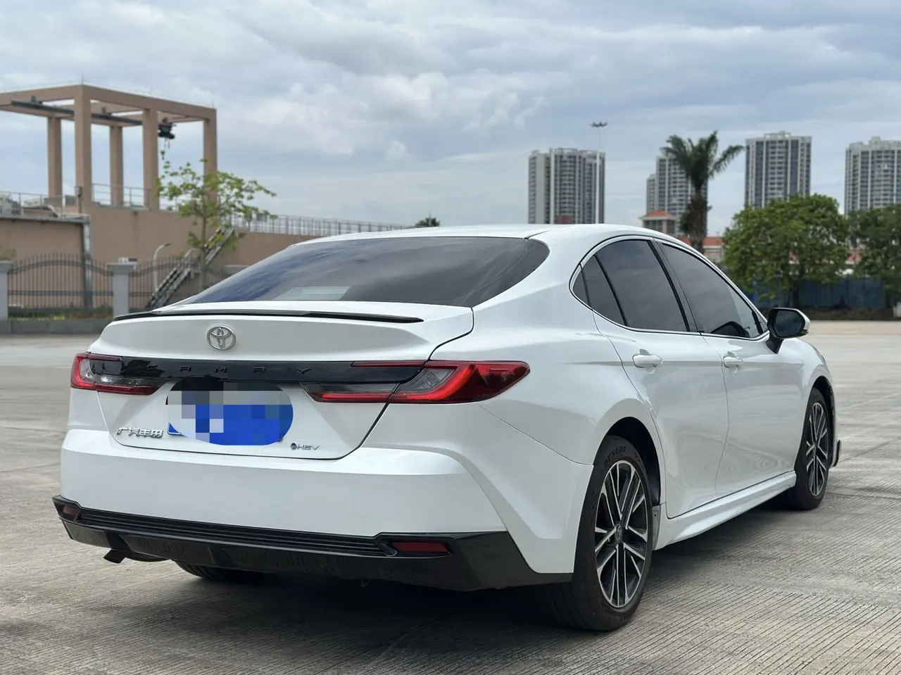 Toyota 2026 Camry Double Engine 2.0HSE Stepless Sports Lite Edition Automatic Gear 7