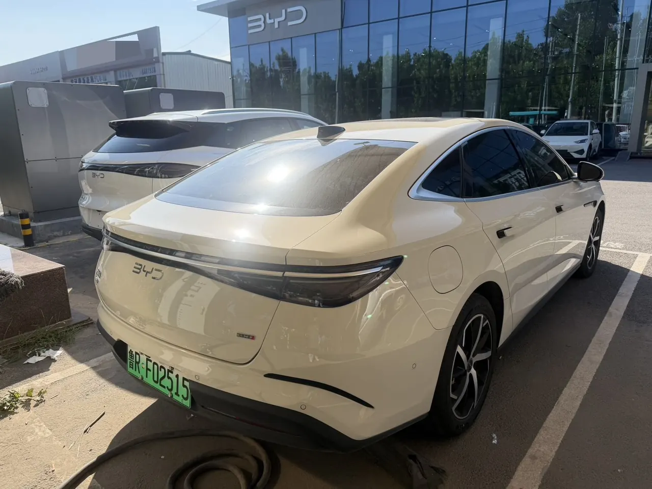 BYD 2026 Seal 07 DM-i 1.5T CVT 230km Flagship Automatic 4