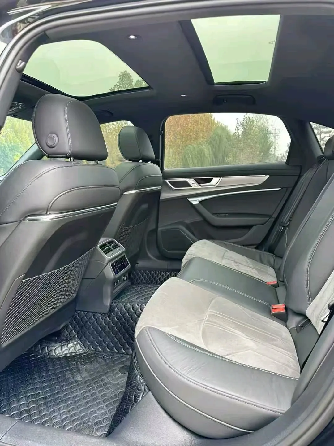 Audi 2024 A6L 2.0TFSI 45TFSI Selected Dynamic Automatic 6