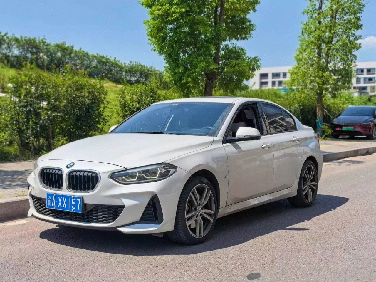 Open image lightbox: BMW 1 Series 2020 125i 2.0T Leading M Sports Suit Automatic Gear