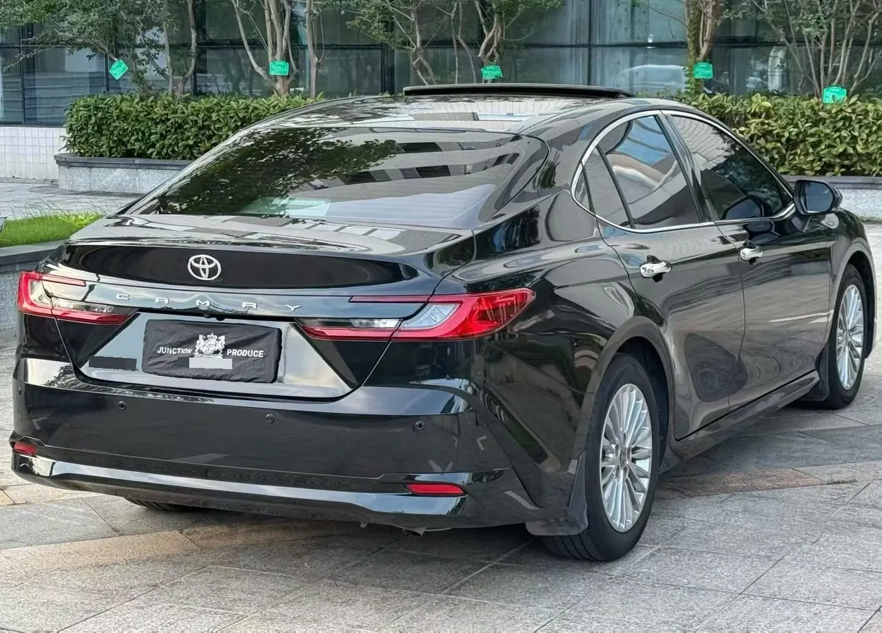 Toyota 2024 Camry 2.0GVP Stepless Deluxe Edition Automatic Transmission 6