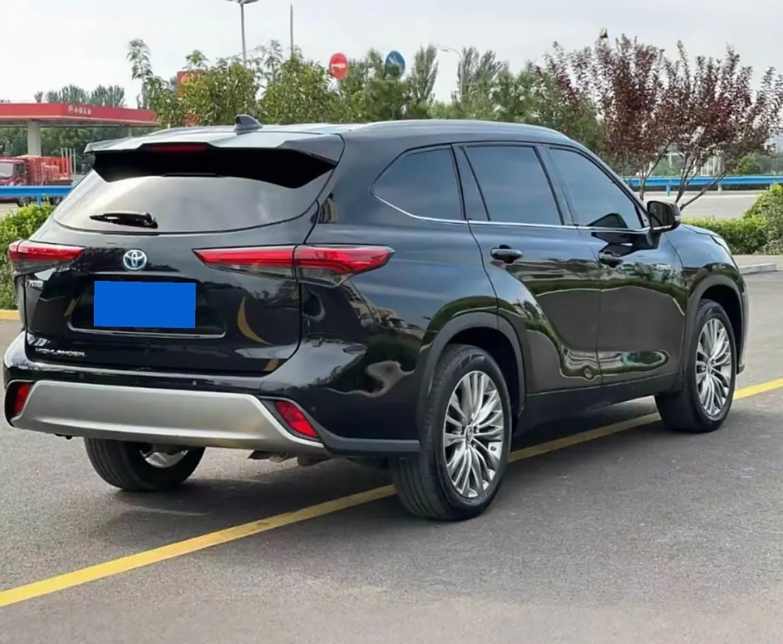 Toyota 2024 Highlander 2.0T 380T 4-wheel drive premium version 7-seat automatic gear 2
