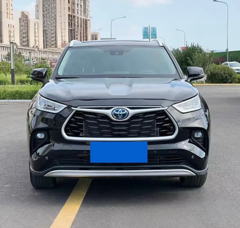 Toyota 2024 Highlander 2.0T 380T 4-wheel drive premium version 7-seat automatic gear 3