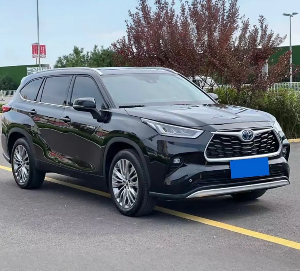 Toyota 2024 Highlander 2.0T 380T 4-wheel drive premium version 7-seat automatic gear 4