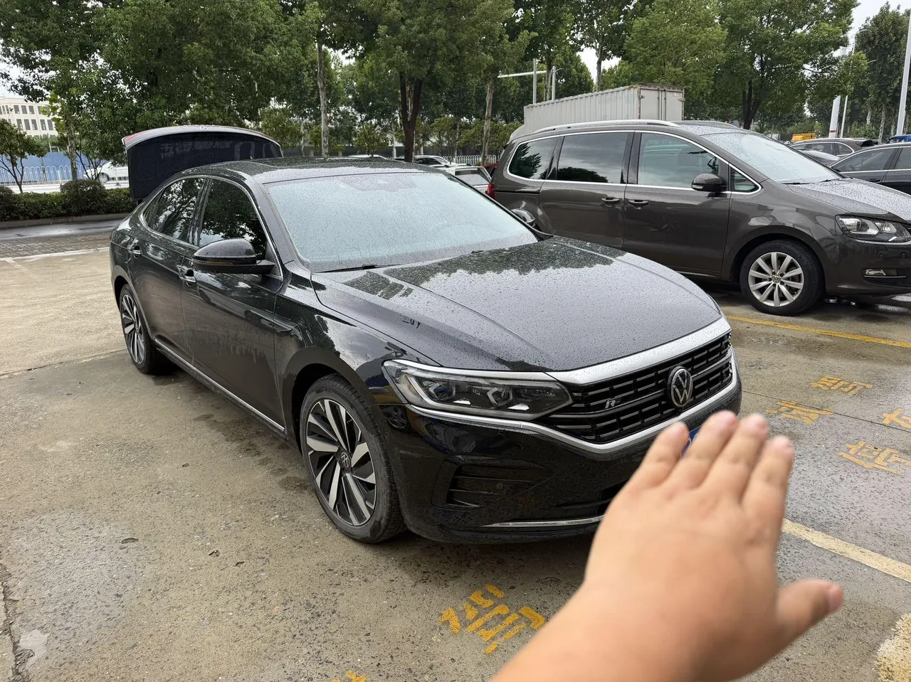 Volkswagen 2024 Passat 2.0TSI 380TSI Longyao Edition Automatic Gear 2