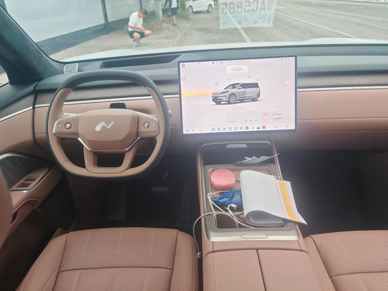 ONVO 2026 L90 Ultra six-seat automatic gear 6