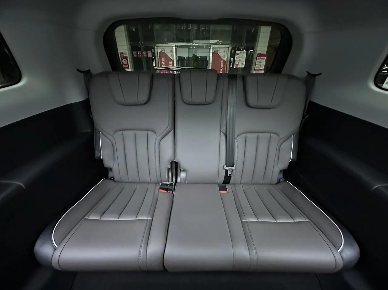 Ford 2023 Lingyu 2.0T EcoBoost 225 Zunling 7-seat (2/2/3) automatic gear 21