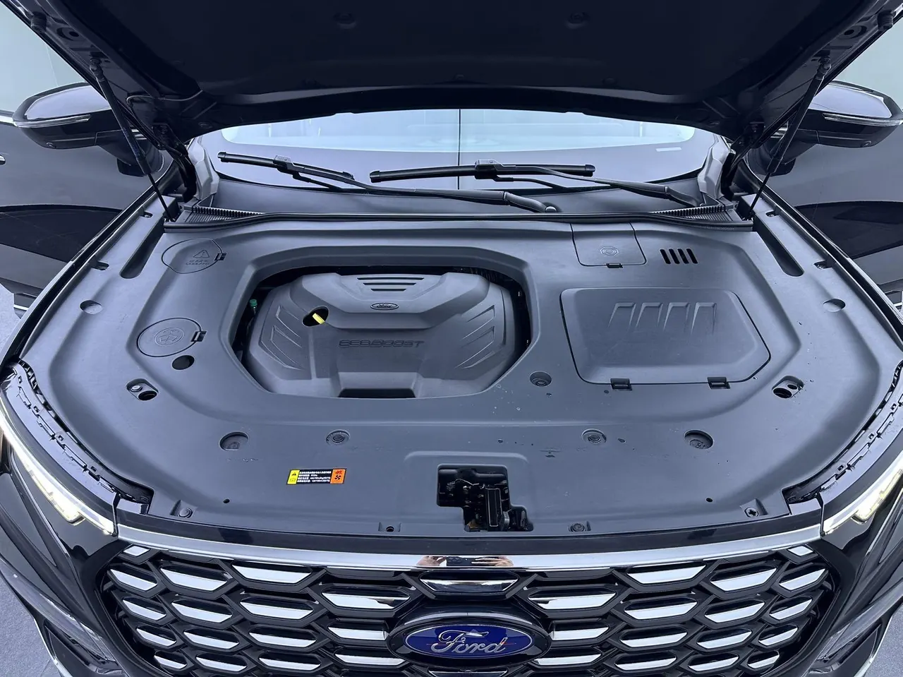 Ford 2023 Lingyu 2.0T EcoBoost 225 Zunling 7-seat (2/2/3) automatic gear 24