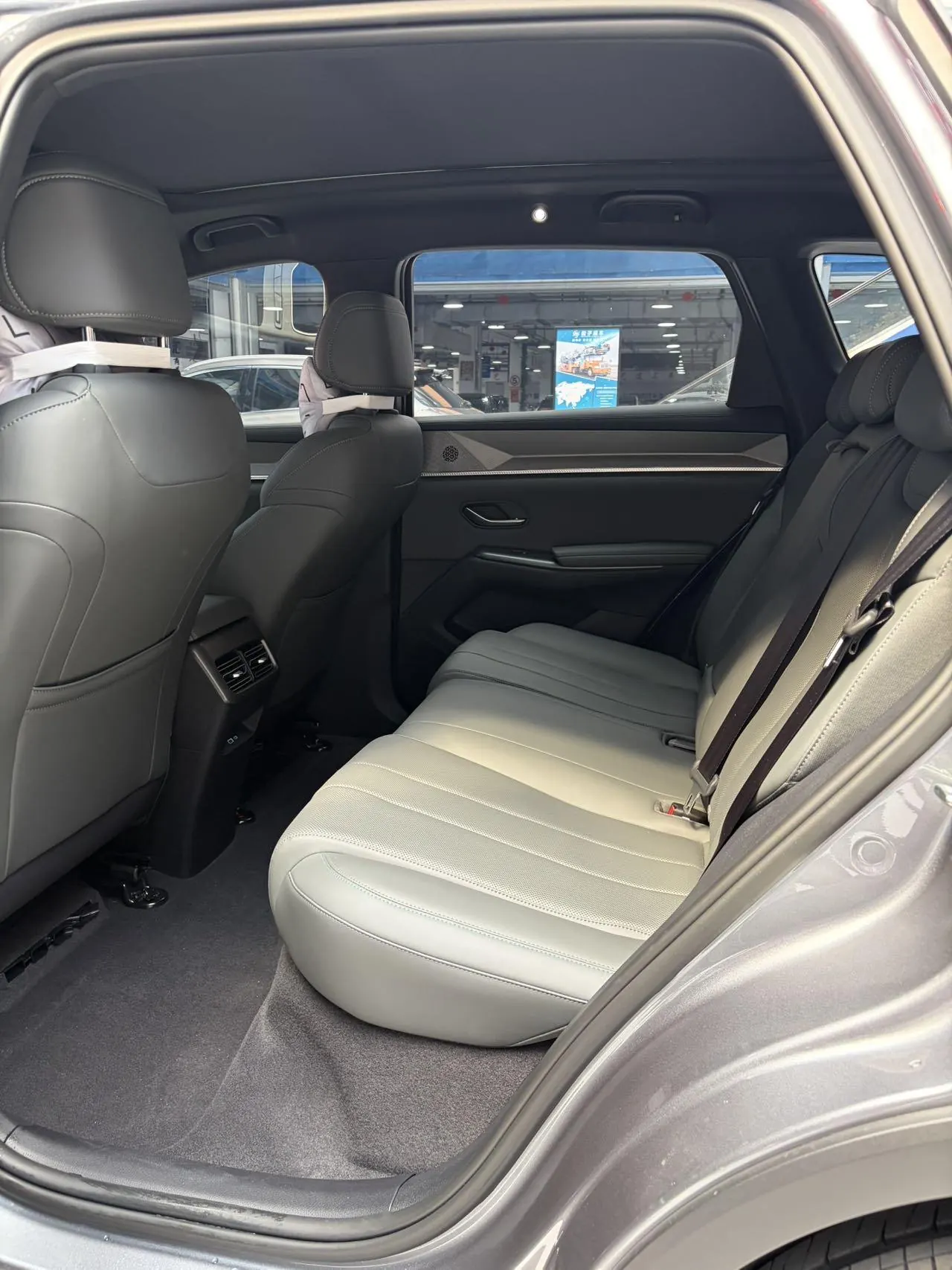BYD Song Pro New Energy 2026 Song Pro DM-i 1.5 Stepless 220KM Exceed Automatic Gear 9