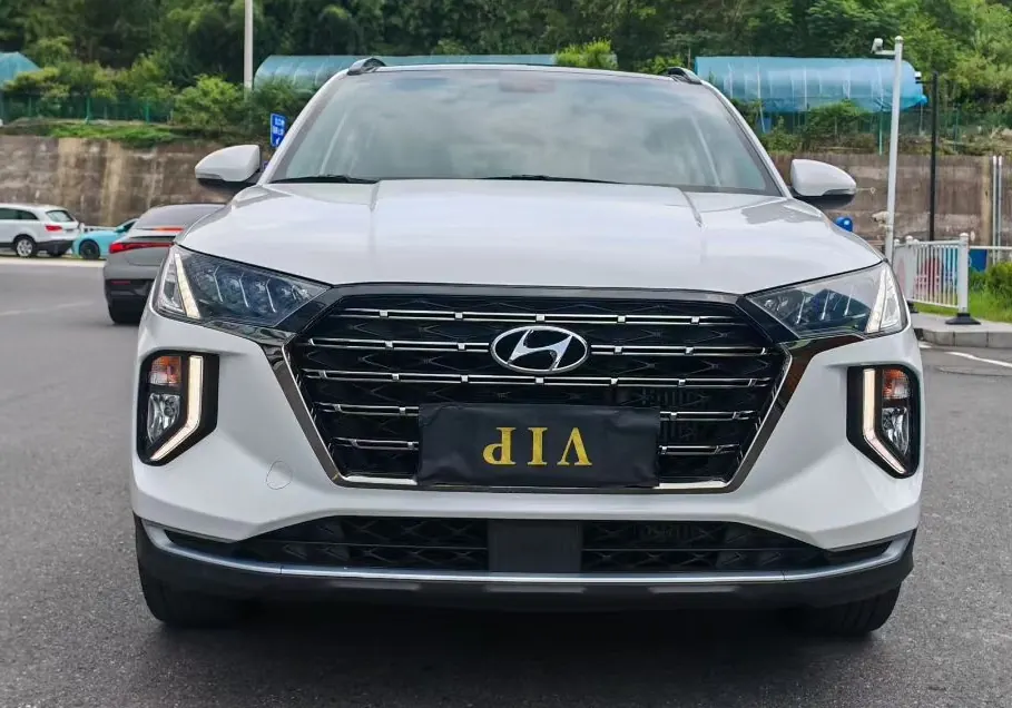 Hyundai 2020 Tousheng 1.6TGDi 280TGDi GLS Two-Drive Fashion Edition Automatic Gear 2