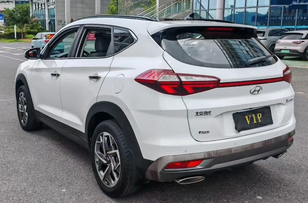 Hyundai 2020 Tousheng 1.6TGDi 280TGDi GLS Two-Drive Fashion Edition Automatic Gear 9