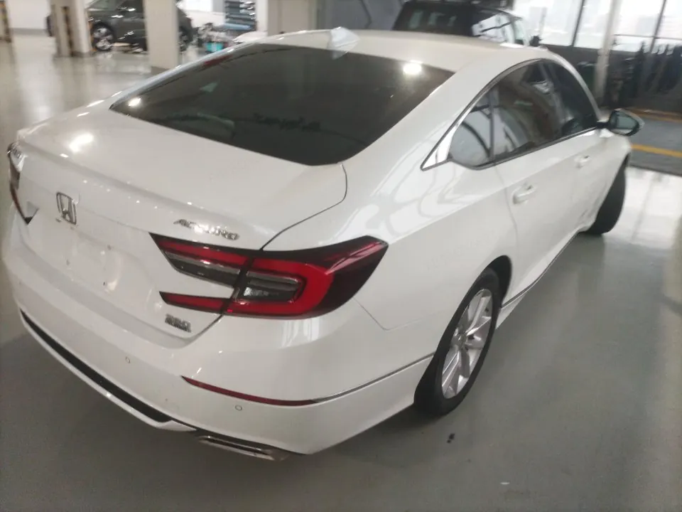 Honda 2022 10th Generation Accord 1.5T Stepless 260TURBO Deluxe Automatic Gear 6