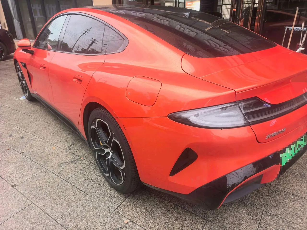 MI 2024 SU 7 750km Four-wheel Drive Max Founding Edition Automatic Gear 5