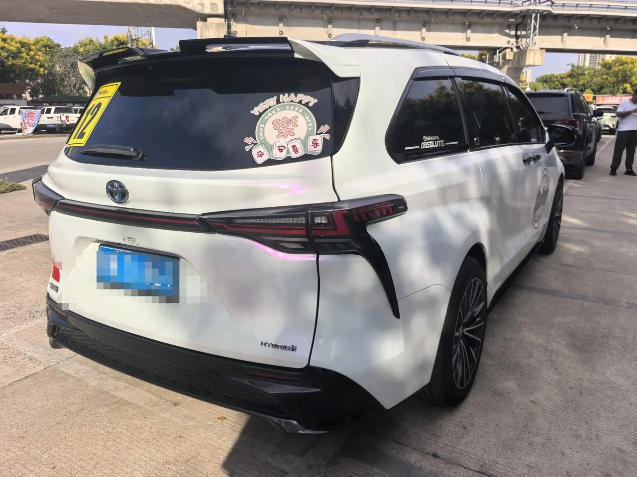 Toyota 2022 Grevia HYBRID 2.5 Stepless Premium Edition Automatic Gear 7