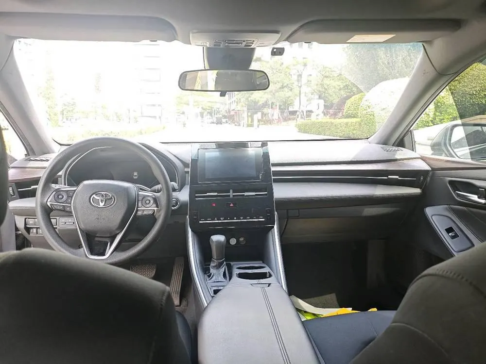 Toyota 2022 Asian Dragon 2.0 Stepless Enterprising Edition Automatic Gear 9
