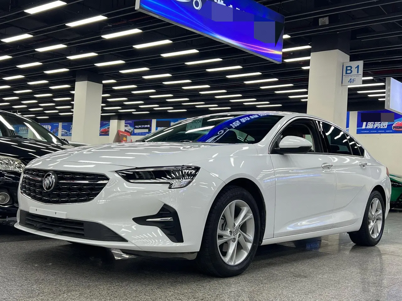 Open image lightbox: Buick 2020 Regal 1.5T 552T Luxury Automatic Gear