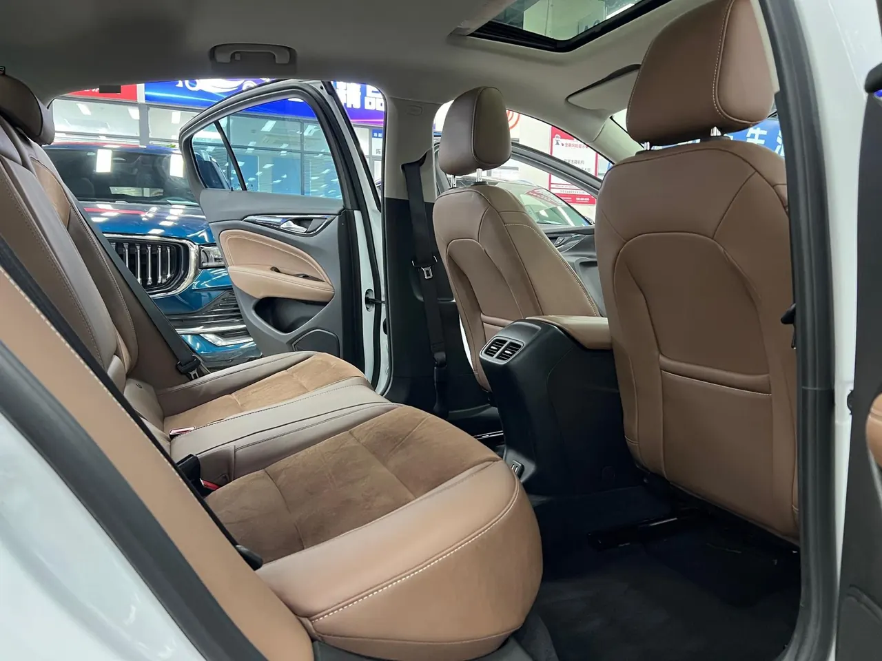 Buick 2020 Regal 1.5T 552T Luxury Automatic Gear 7