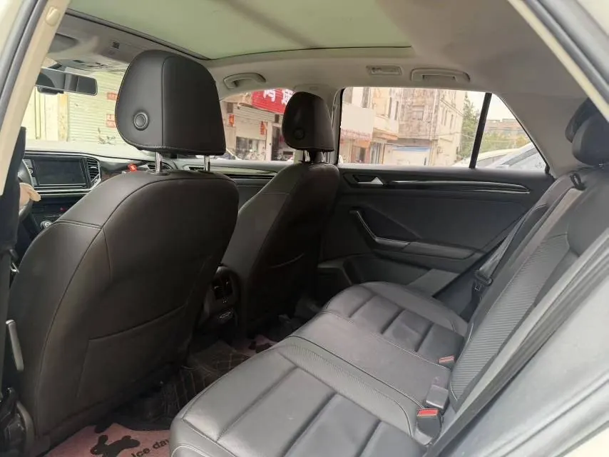 Volkswagen 2020 Tange 1.4TSI 280TSI Two-Drive Comfortable Automatic Gear 3
