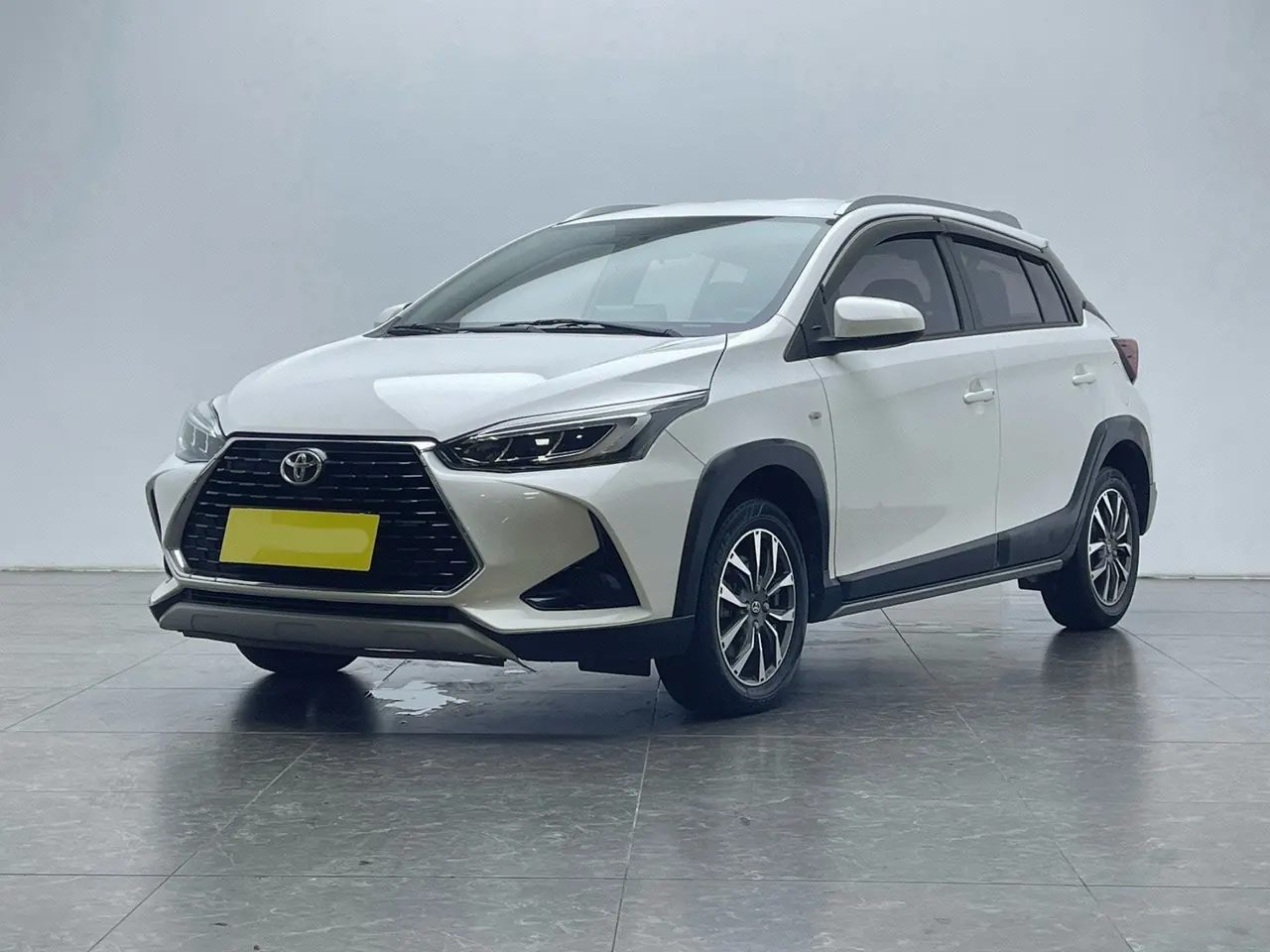Toyota yaris 2022 YARiS L Zhixuan X 1.5 Stepless Leading PLUS Edition Automatic Gear - View 1