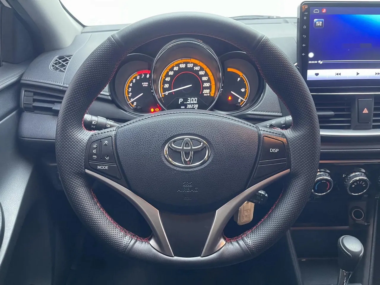 Toyota yaris 2022 YARiS L Zhixuan X 1.5 Stepless Leading PLUS Edition Automatic Gear 9