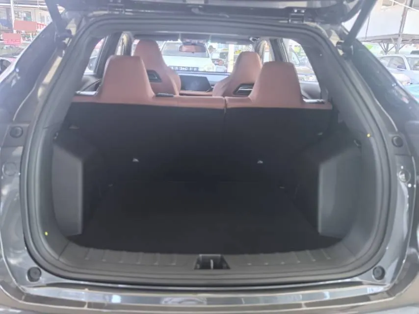 ChangAn 2026 X5 PLUS 1.5T Excellent PRO Automatic Gear 8