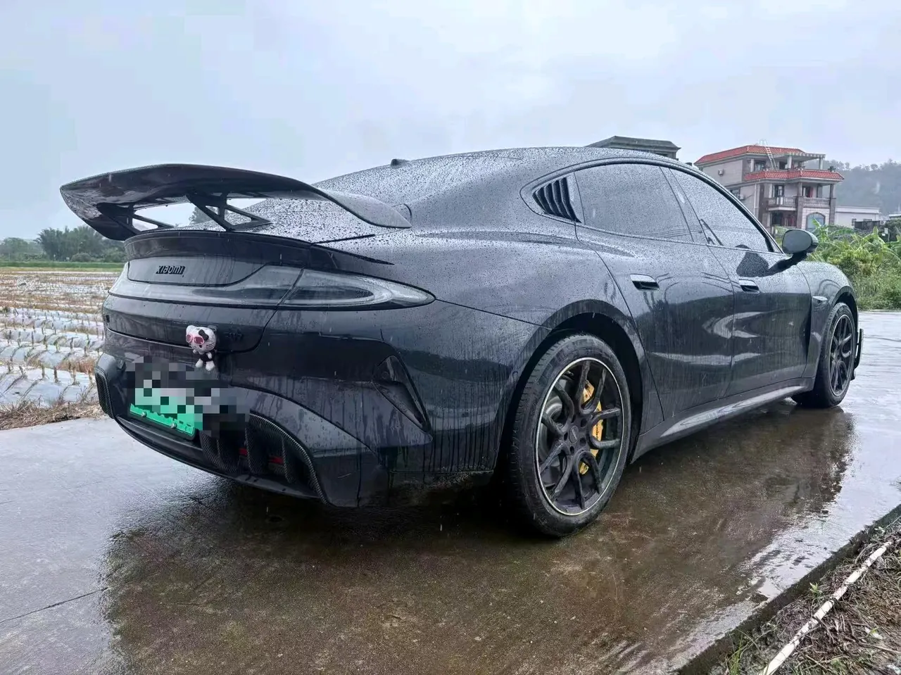 MI 2024 SU 7 700km Rear Drive Long Endurance Smart Driving Edition Automatic Gear 5