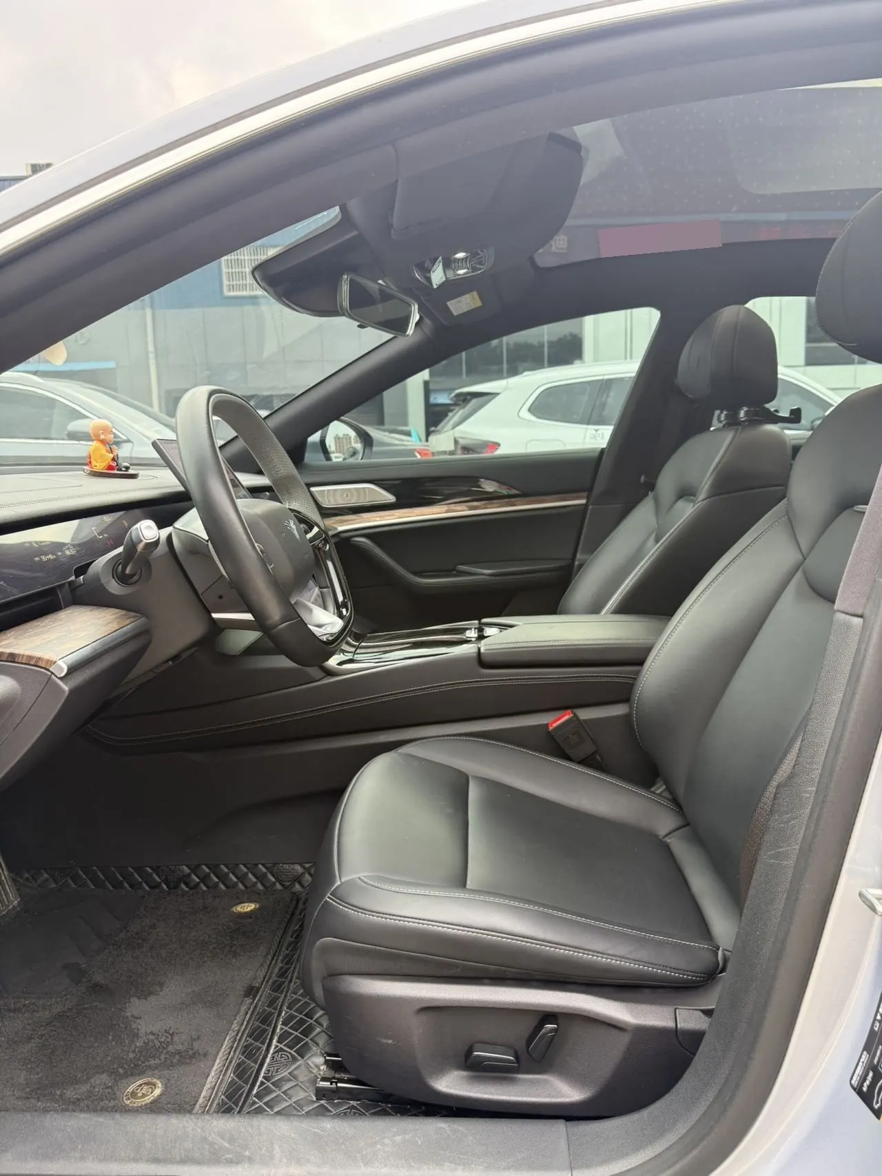 Neta 2024 Neta S 520km rear drive Lite version automatic gear 3