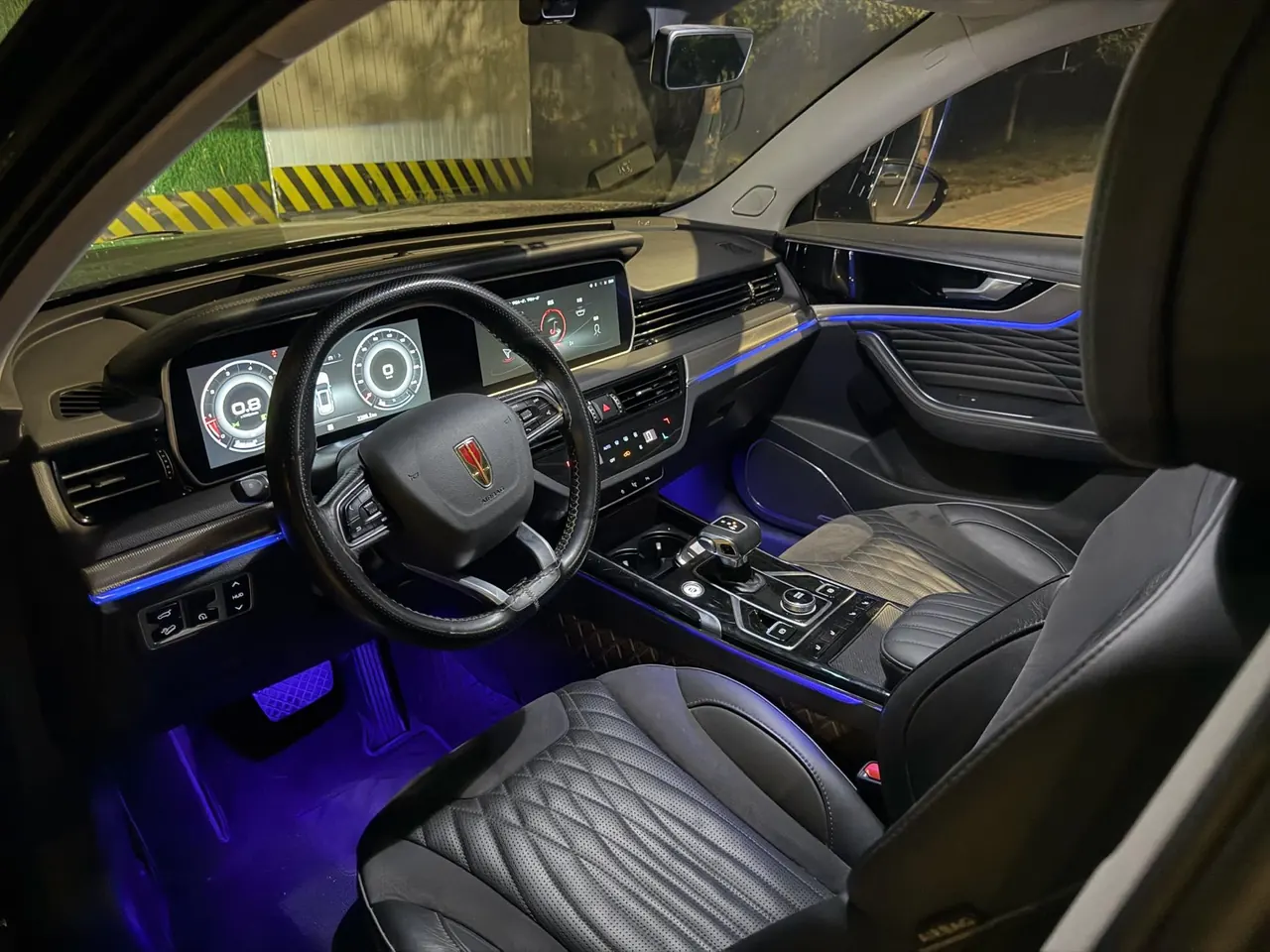 HongQi 2022 HS5 2.0T Zhilian Flag Edition Automatic Gear 3