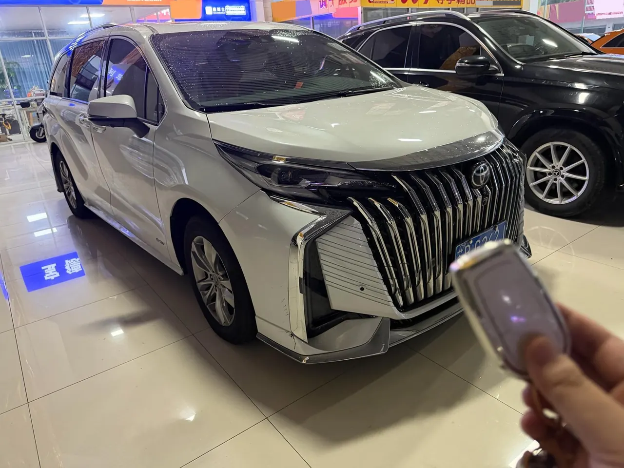 Toyota 2024 Sana 2.5 Stepless Deluxe Edition Automatic Gear 2