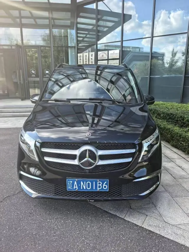 Mercedes Benz V 2020V 260 L 2.0T Deluxe Edition Automatic Gear 2