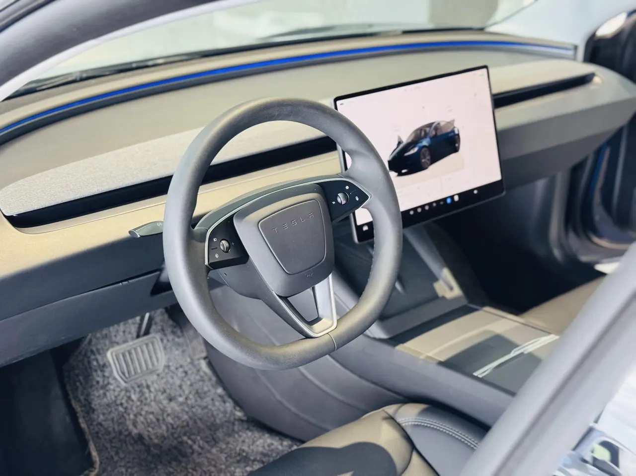 Tesla 2025 Model 3 rear-wheel drive version of automatic transmission 7