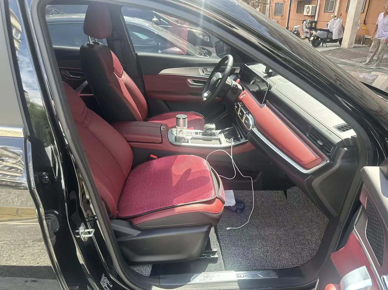 Jetour 2025 X70 PLUS 1.5T Champion Edition PRO 5-seater automatic transmission 4