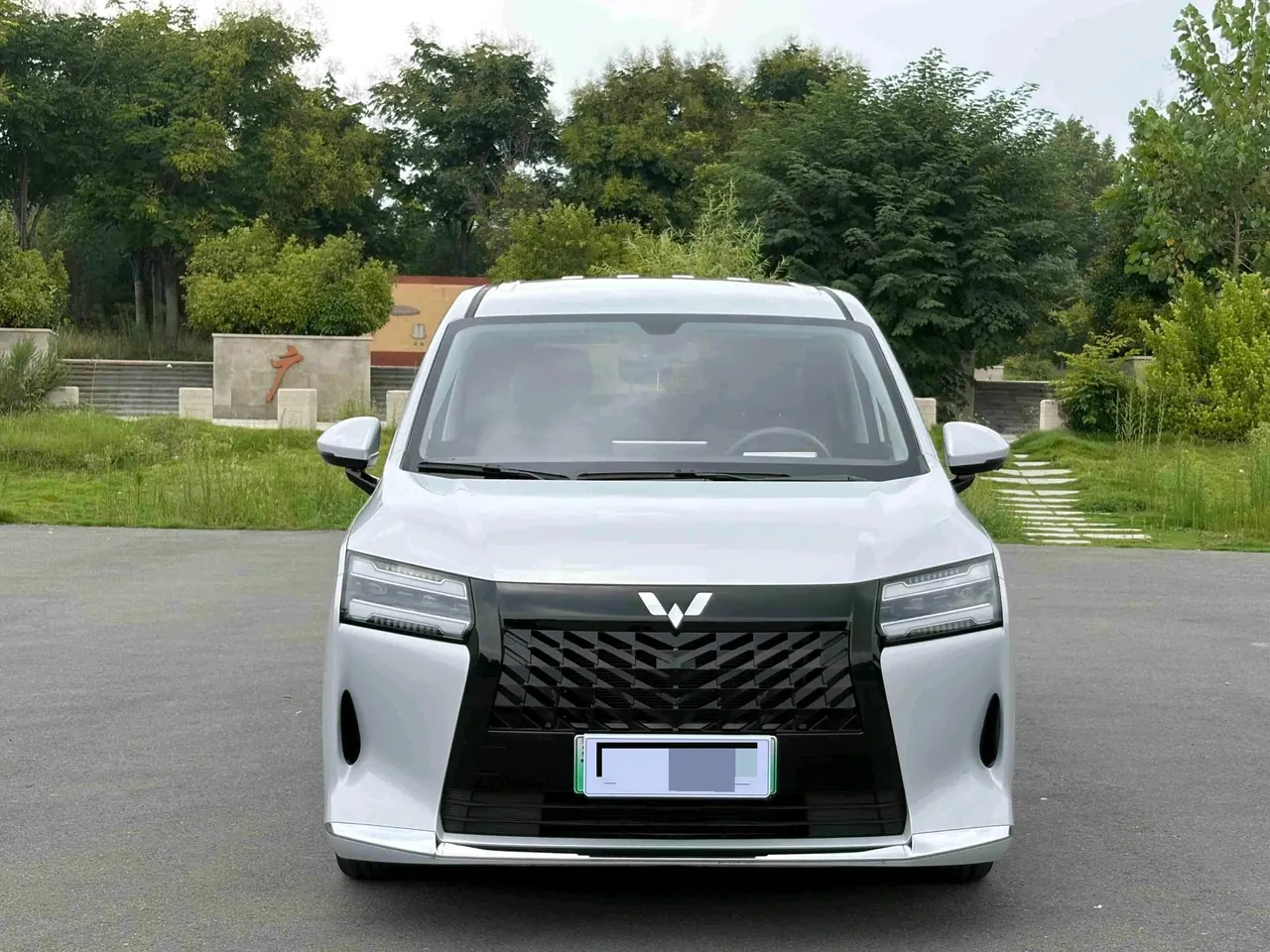 WuLing 2025 Starlight 730 1.5 Stepless 125km Luxury Automatic Transmission 2
