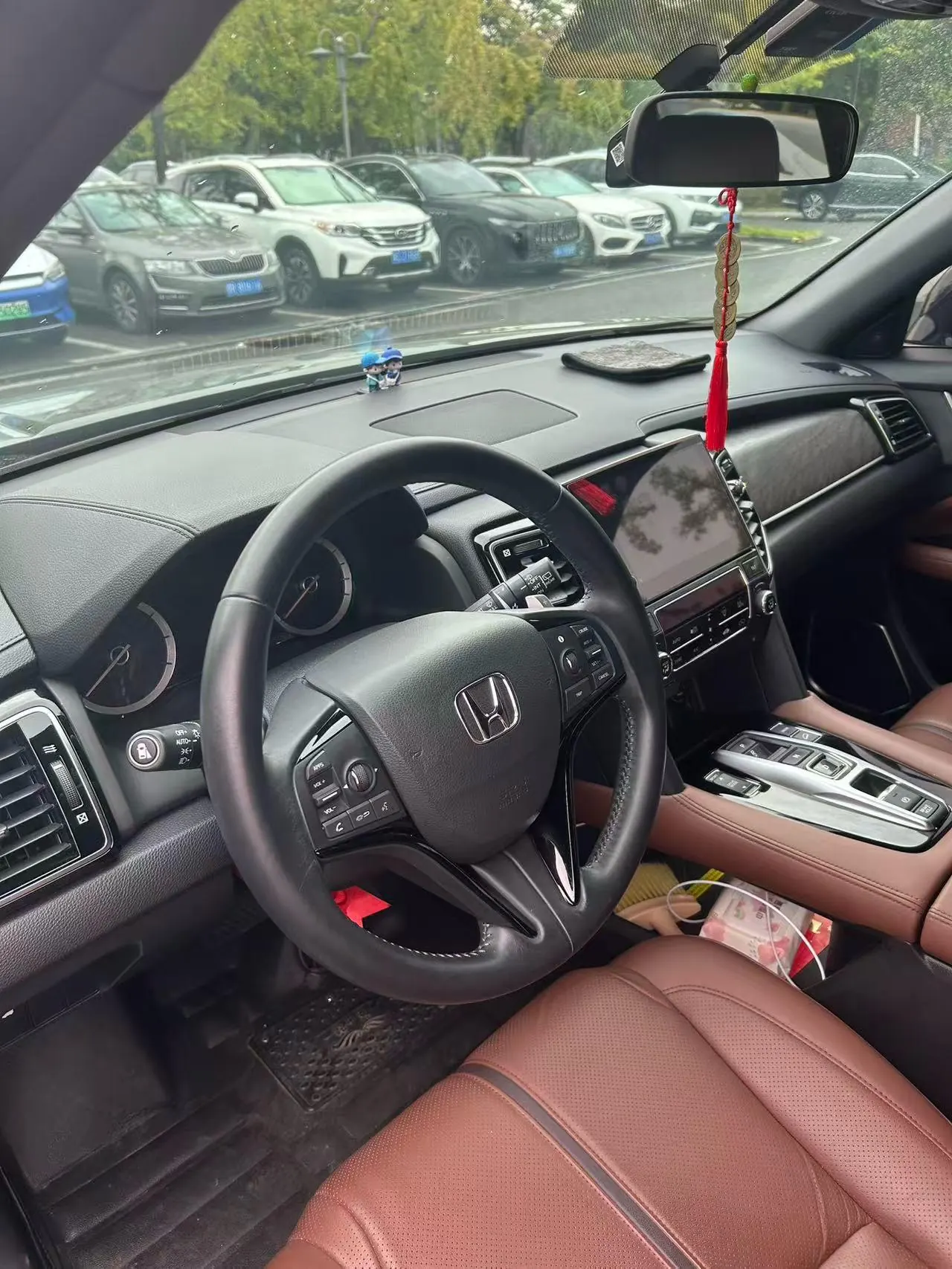 Honda 2020 UR-V 2.0T 370TURBO two-drive elegant version of automatic gear 6