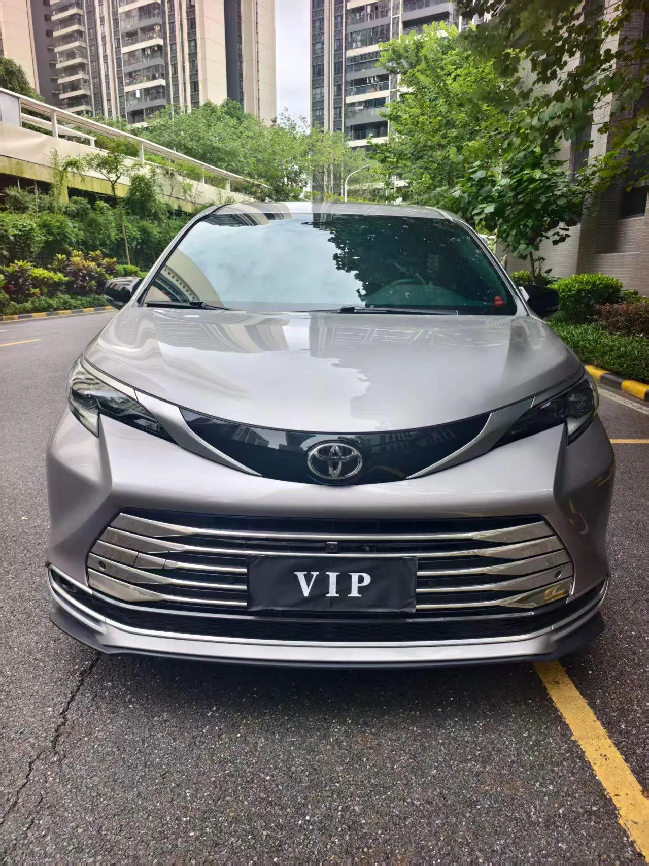 Toyota 2024 Sana 2.5 Stepless Extreme Edition Automatic Transmission 2